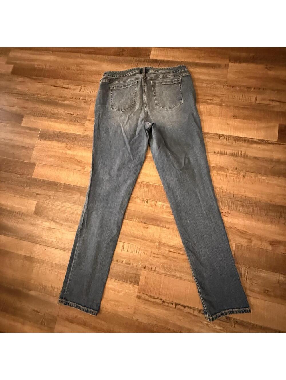 Torrid Jeans Womens 14XT Blue Boyfriend Straight Stretch Denim Vintage Style - Picture 7 of 8
